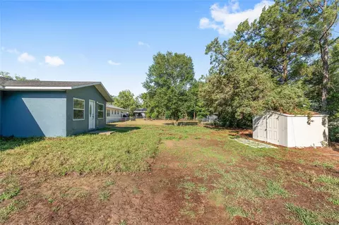 Exterior - 69 Sapphire Rd, Ocala, FL 34472 photo 9 of 11