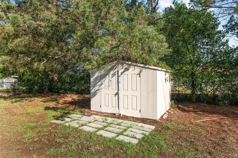 Exterior - 69 Sapphire Rd, Ocala, FL 34472 photo 8 of 11