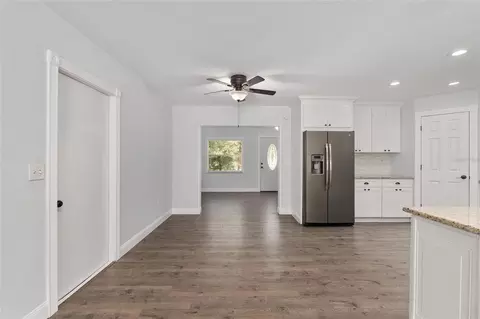 Entry Way - 69 Sapphire Rd, Ocala, FL 34472 photo 1 of 2