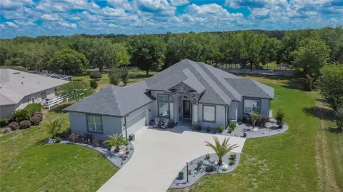 1555 E Seattle Slew Cir, Inverness, FL 34453