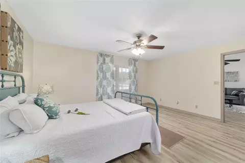 Bedroom - 4008 SE 61 Pl, Ocala, FL 34480 photo 4 of 8