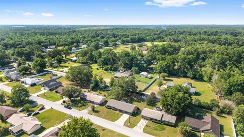 View/Area - 4008 SE 61 Pl, Ocala, FL 34480 photo 2 of 11