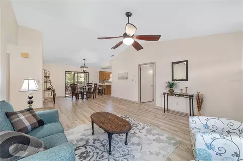 Living - 4008 SE 61 Pl, Ocala, FL 34480 photo 3 of 3