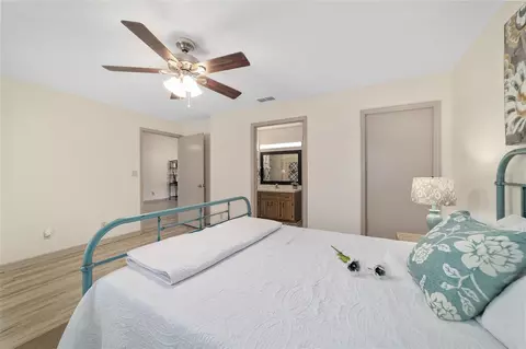 Bedroom - 4008 SE 61 Pl, Ocala, FL 34480 photo 3 of 8