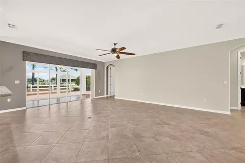 Living - 8889 SW 86th Loop, Ocala, FL 34481 photo 2 of 4