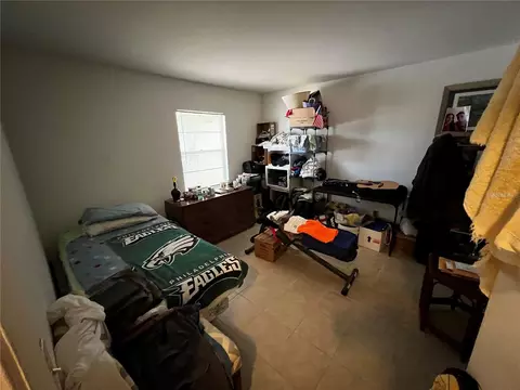 Bedroom - 601 NE 28th Ave, Ocala, FL 34470 photo 4 of 7