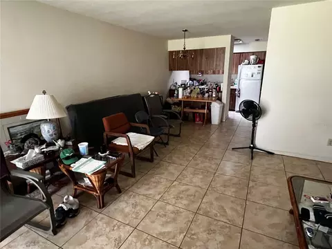 Living - 601 NE 28th Ave, Ocala, FL 34470 photo 1 of 3