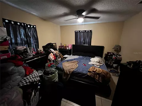 Bedroom - 601 NE 28th Ave, Ocala, FL 34470 photo 3 of 7