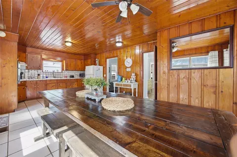 Dining - 124 SE 1st St, Williston, FL 32696 photo 2 of 4