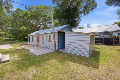 Exterior - 124 SE 1st St, Williston, FL 32696 photo 8 of 8