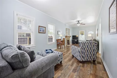 Living - 124 SE 1st St, Williston, FL 32696 photo 1 of 6