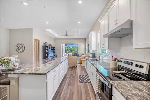 Kitchen - 9336 SW 56th Loop, Ocala, FL 34481 photo 4 of 5