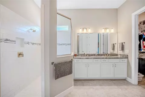 Bath - 9336 SW 56th Loop, Ocala, FL 34481 photo 2 of 4
