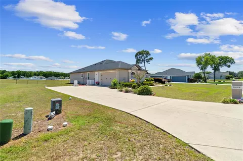 Exterior - 6426 SE 10th St, Ocala, FL 34472 photo 8 of 9