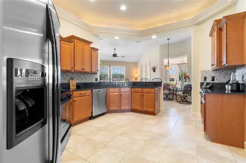 Kitchen - 6426 SE 10th St, Ocala, FL 34472 photo 4 of 5