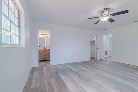 Bedroom - 6875 NE 25th Ave, Ocala, FL 34479 photo 1 of 7
