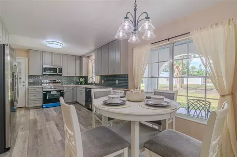 Dining - 6875 NE 25th Ave, Ocala, FL 34479 photo 3 of 5