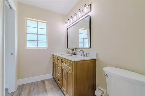 Bath - 6875 NE 25th Ave, Ocala, FL 34479 photo 2 of 3