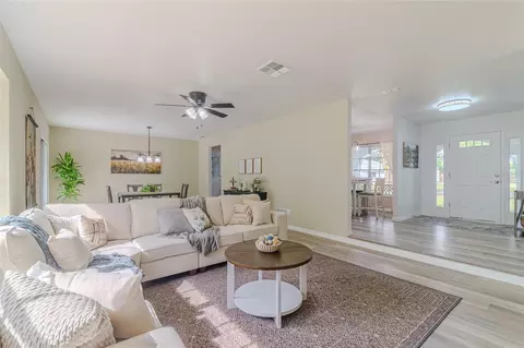 Living - 6875 NE 25th Ave, Ocala, FL 34479 photo 3 of 3