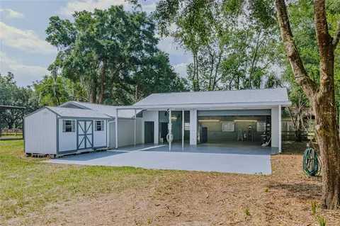 Exterior - 6875 NE 25th Ave, Ocala, FL 34479 photo 2 of 23