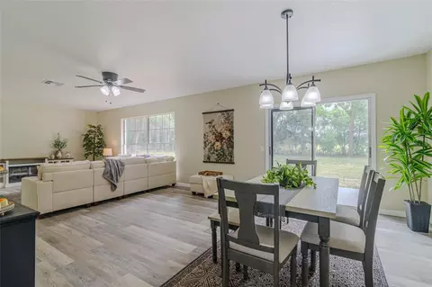 Dining - 6875 NE 25th Ave, Ocala, FL 34479 photo 2 of 5