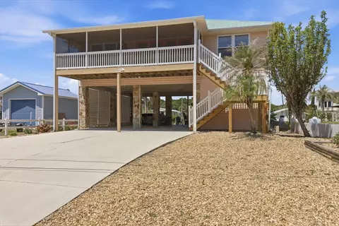 2882 N Comanche Pt, Crystal River, FL 34429