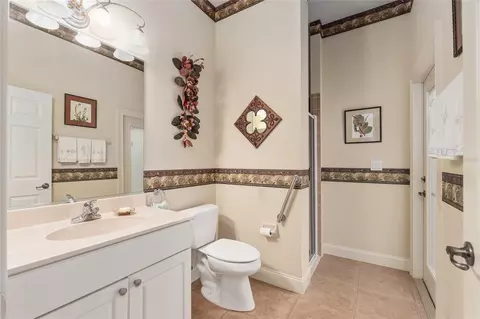 Bath - 3865 SE 52nd Ave, Ocala, FL 34480 photo 1 of 6