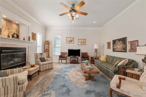 Living - 3865 SE 52nd Ave, Ocala, FL 34480 photo 3 of 3