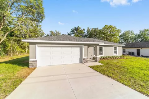Exterior - 6772 Hemlock Radial Rd, Ocala, FL 34472 photo 2 of 3