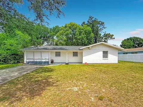 3 Bahia Place Loop, Ocala, FL 34472