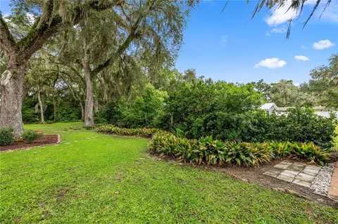 Exterior - 538 NW 7th St, Williston, FL 32696 photo 3 of 17