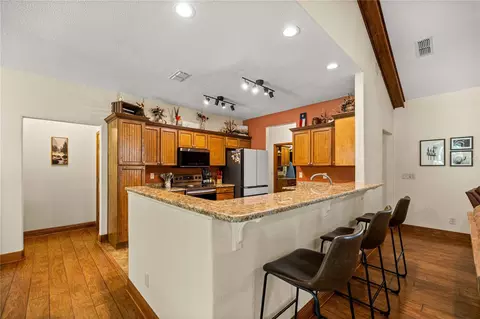 Kitchen - 538 NW 7th St, Williston, FL 32696 photo 2 of 5