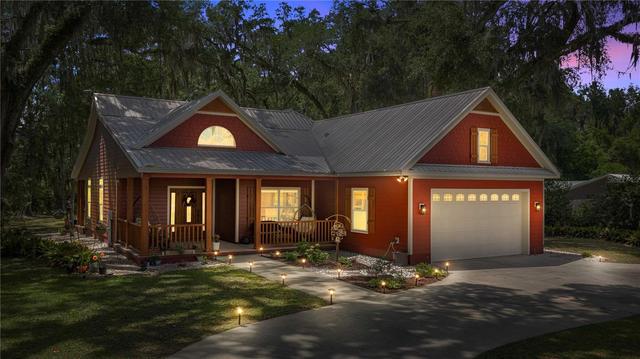 538 NW 7th St, Williston, FL 32696