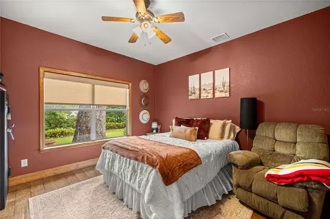 Bedroom - 538 NW 7th St, Williston, FL 32696 photo 4 of 5