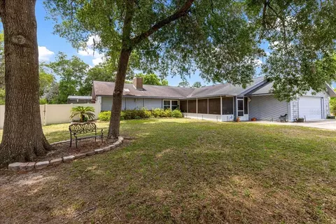 11470 SE 73rd Ct, Belleview, FL 34420