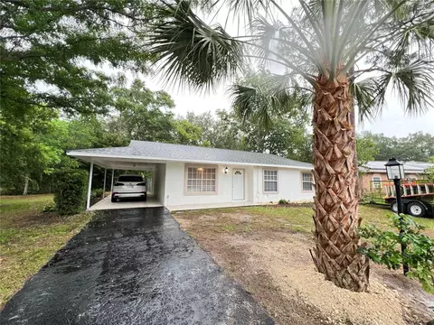9315 Pine Ln, Ocala, FL 34472