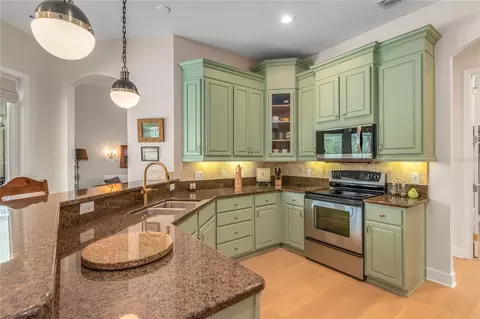 Kitchen - 6957 NW 54th Loop, Ocala, FL 34482 photo 3 of 4