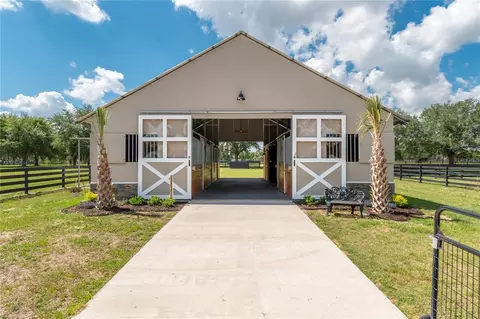 Exterior - 6957 NW 54th Loop, Ocala, FL 34482 photo 17 of 22