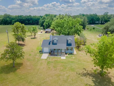 4381 NE 105th Pl, Anthony, FL 32617