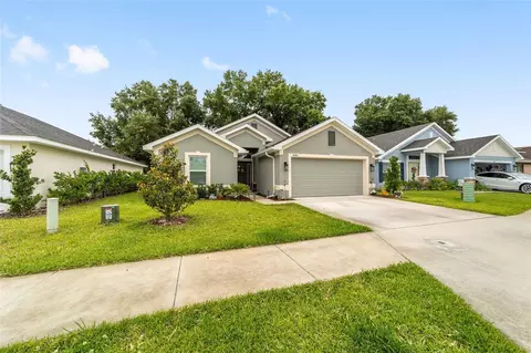 Exterior - 4585 SE 25th Loop, Ocala, FL 34480 photo 2 of 4