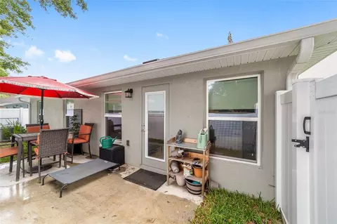 Exterior - 4585 SE 25th Loop, Ocala, FL 34480 photo 4 of 4