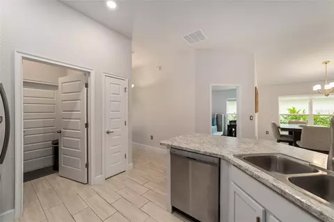 Entry Way - 4585 SE 25th Loop, Ocala, FL 34480 photo 3 of 3