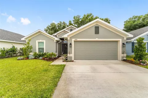 Exterior - 4585 SE 25th Loop, Ocala, FL 34480 photo 3 of 4