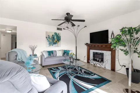 Living - 628 Midway Dr #B, Ocala, FL 34472 photo 3 of 3