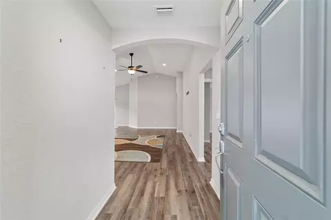 Entry Way - 8941 SE 51st, Ocala, FL 34480 photo 1 of 4