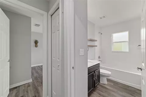 Entry Way - 8941 SE 51st, Ocala, FL 34480 photo 4 of 4