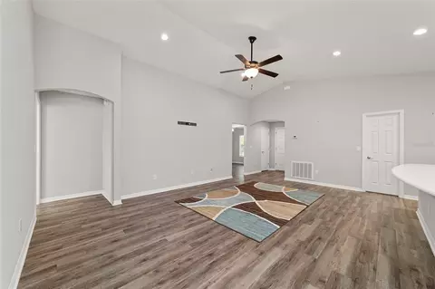 Living - 8941 SE 51st, Ocala, FL 34480 photo 3 of 6