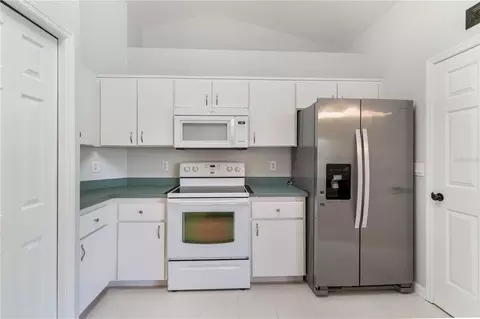 Kitchen - 5395 SW 103rd Loop, Ocala, FL 34476 photo 3 of 4