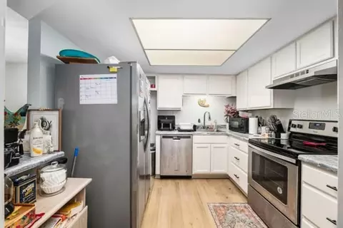 Kitchen - 631 Silver Pass #A, Ocala, FL 34472 photo 1 of 5