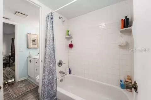 Bath - 631 Silver Pass #A, Ocala, FL 34472 photo 2 of 3